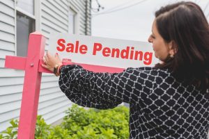 Should You Pay Off Your Mortgage Early? Weighing Benefits and Costs